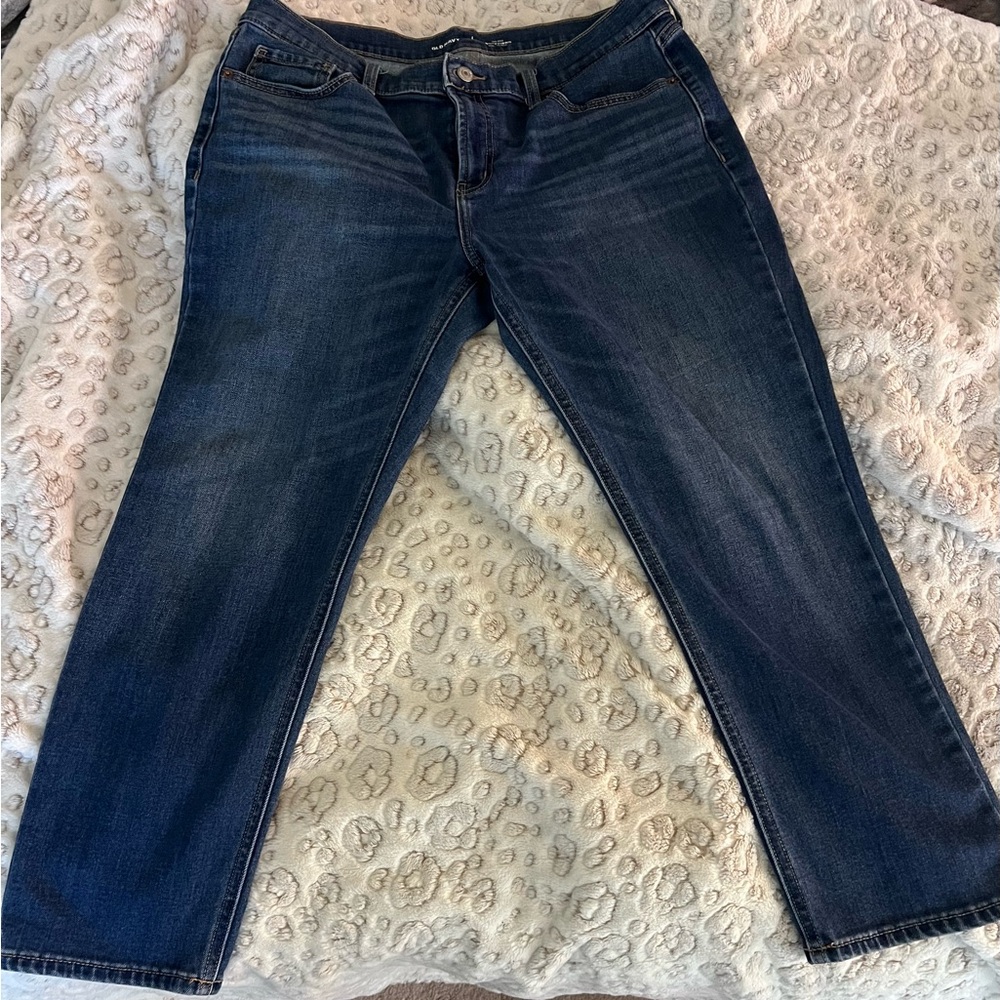 Old Navy Midrise Boyfriend Jean